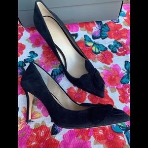 Ann Taylor Suede Pumps